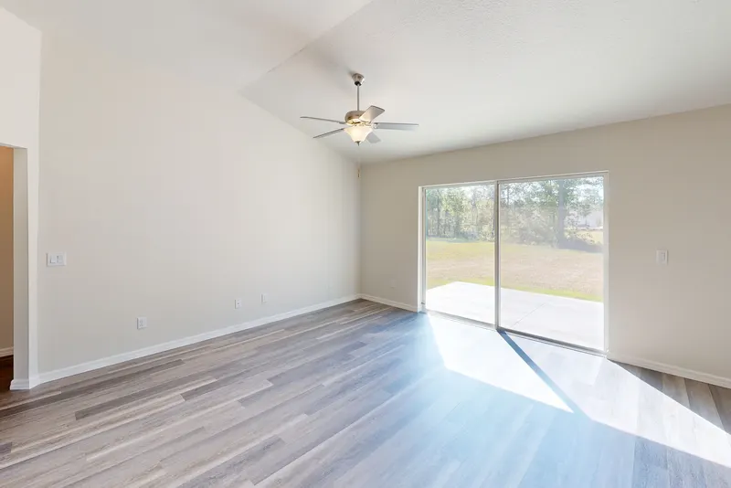 2387 Aquarius Dr Chipley, FL - Homes by Deltona at Sunny Hills - Lavender B
