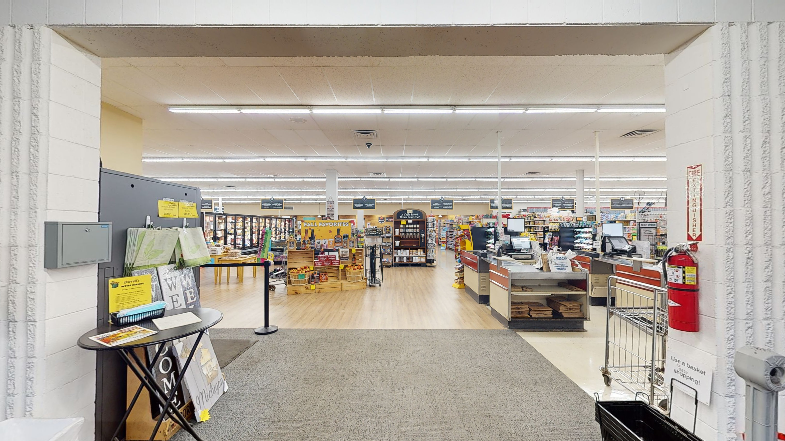 Превью тура — Darrell’s Market & Hardware