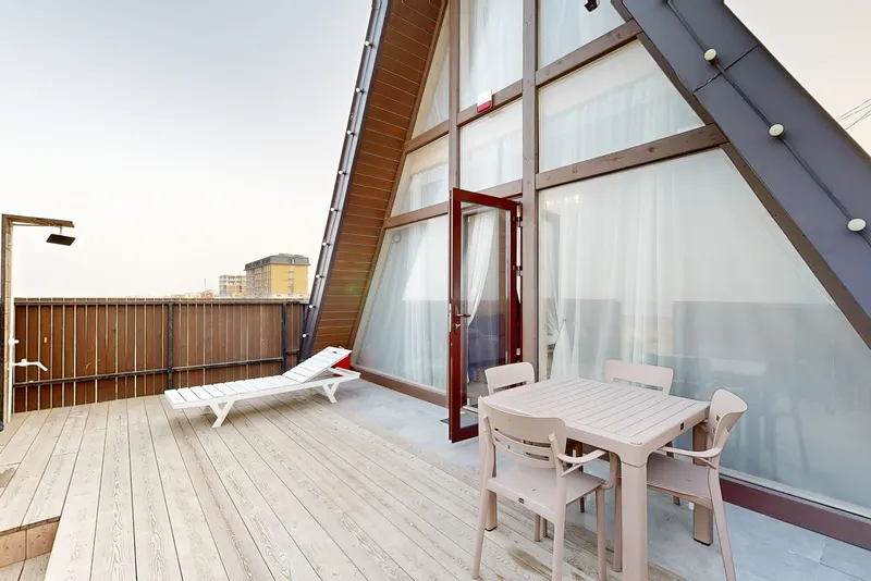 ALONE VILLA